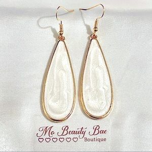 White Water Drop Earrings